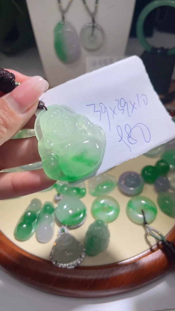 吊坠佛公（一物一拍 所见即所得）02