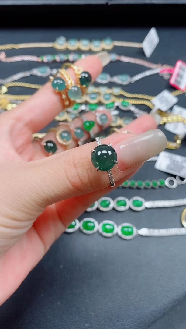 翡翠戒指银S925镶嵌111111