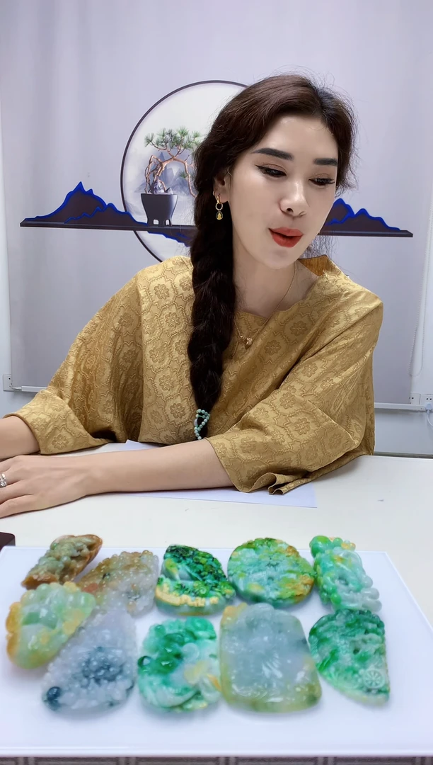 定制翡翠未镶嵌奈****粥4829jw-毛货挂件