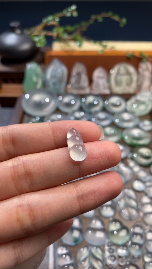 吊坠(不含链)未镶嵌翡翠福豆
