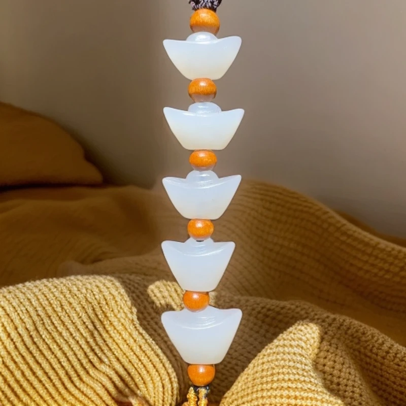 和田玉未镶嵌车挂