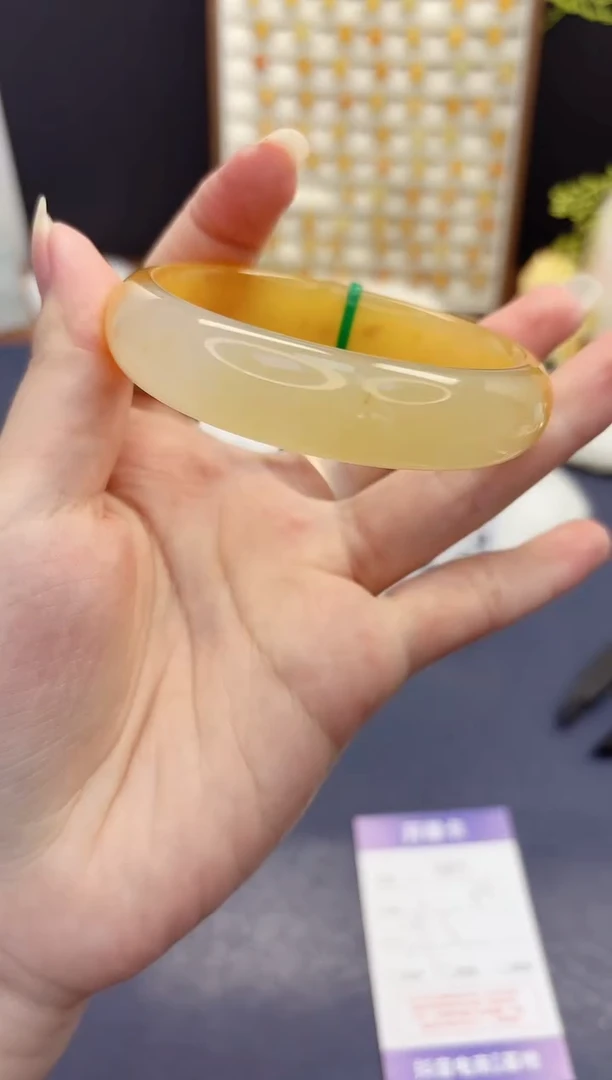 石英质玉手镯未镶嵌381-财气镯-圈口59