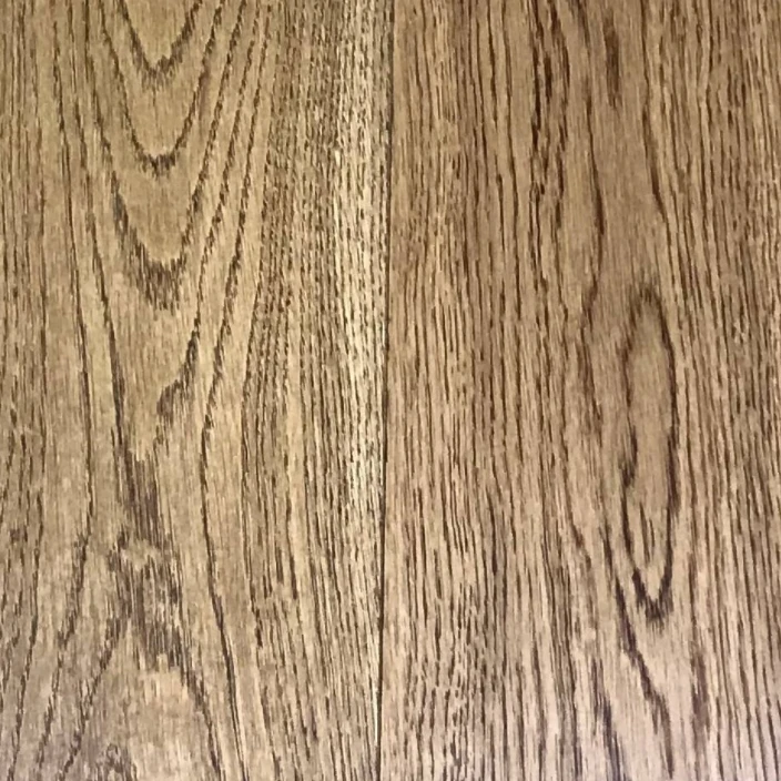 橡木多层实木地板/高档树种/表面环保UV漆/稳定的多层结构