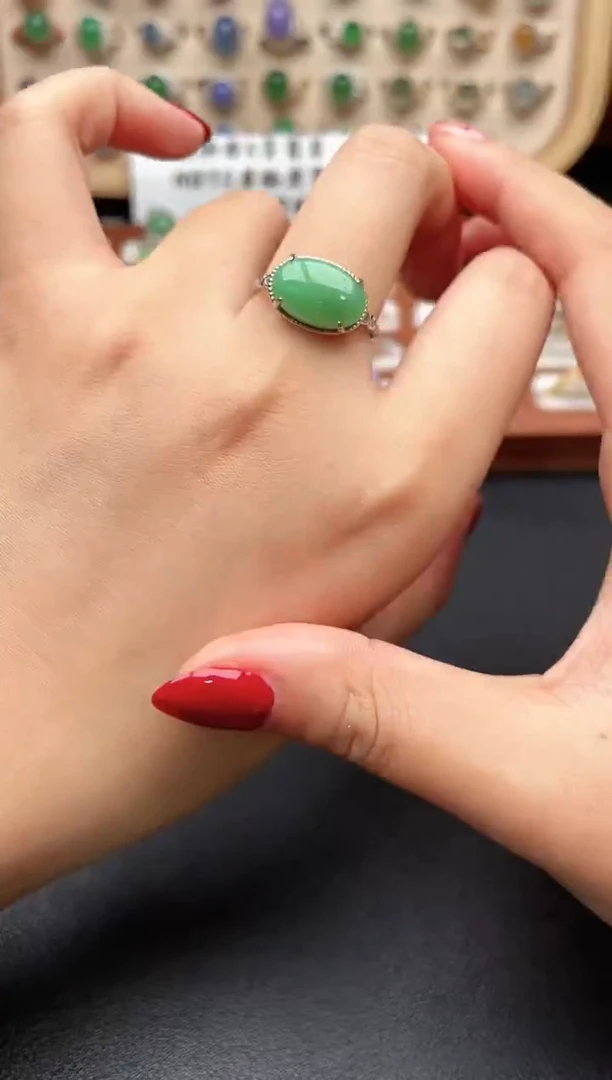 银S925镶嵌戒指翡翠一物一证一礼盒