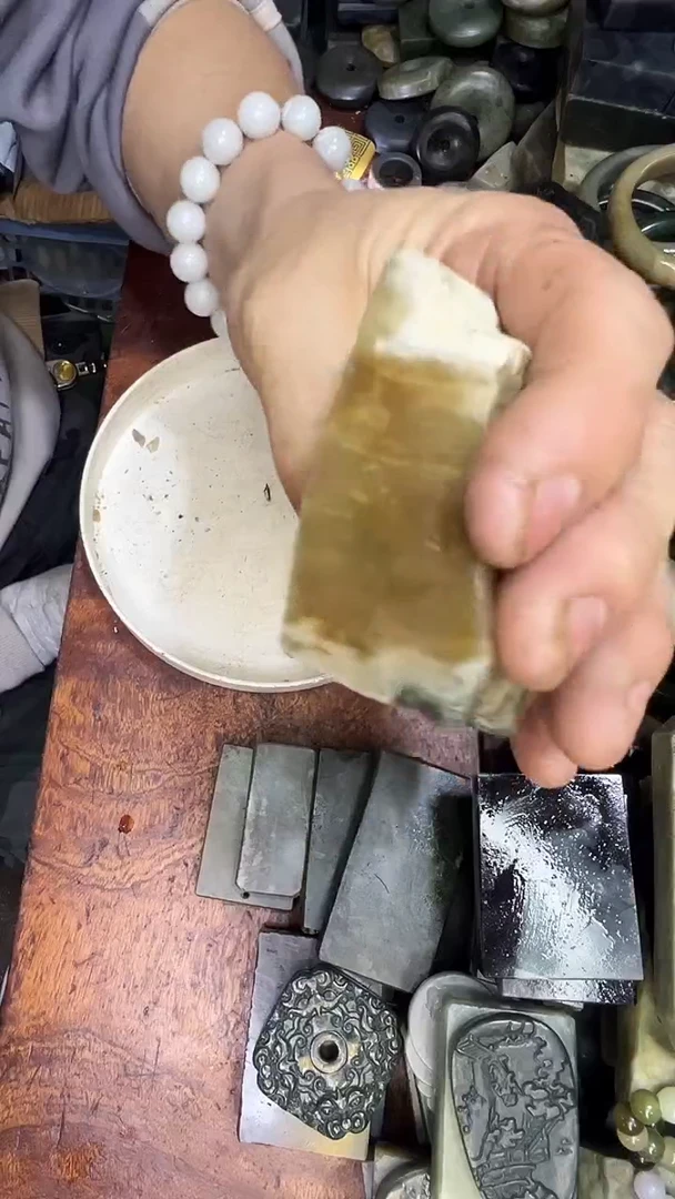 未镶嵌和田玉珠宝半成品1