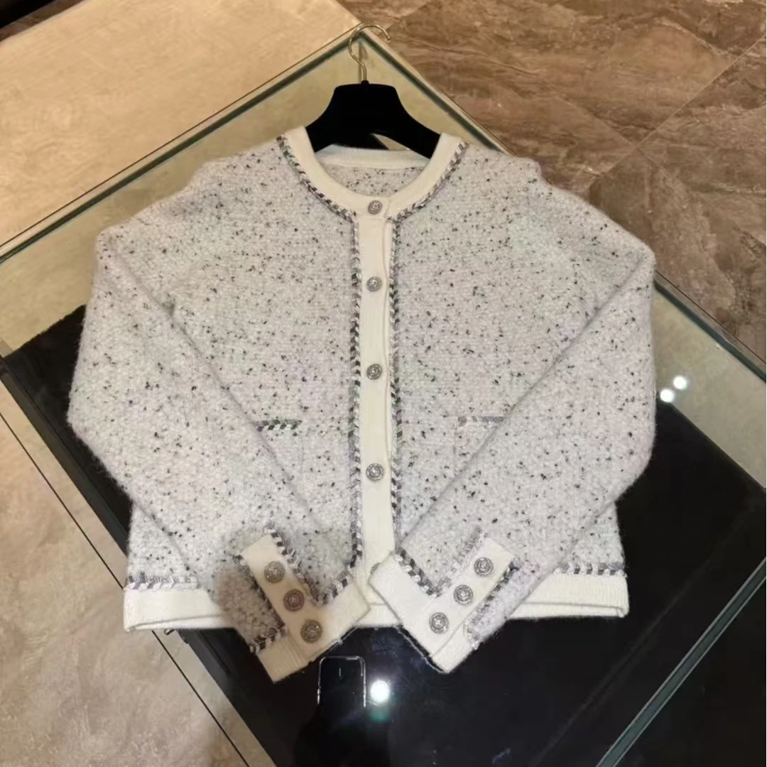 <猪猪出品>外套上新简约设计感时尚开衫高级百搭毛针织衫409