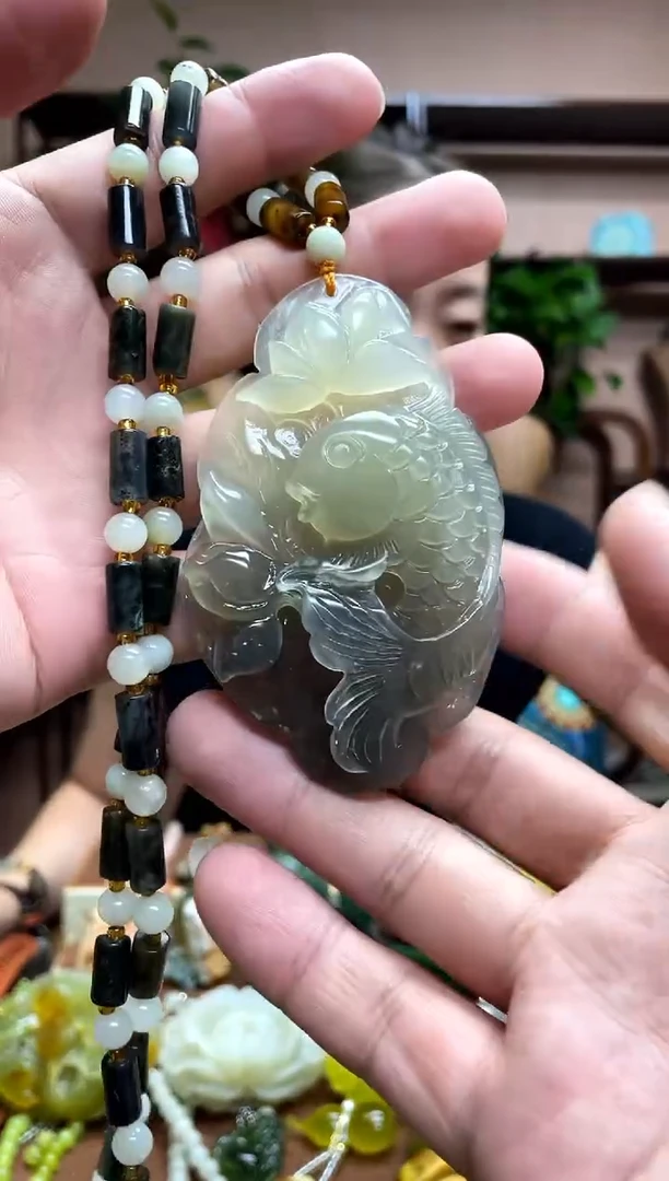 未镶嵌岫玉吊坠·