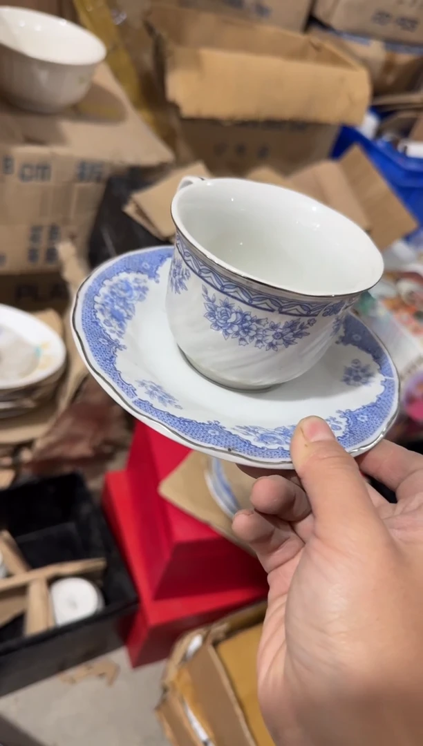 摆件一杯一碟微瑕请慎拍