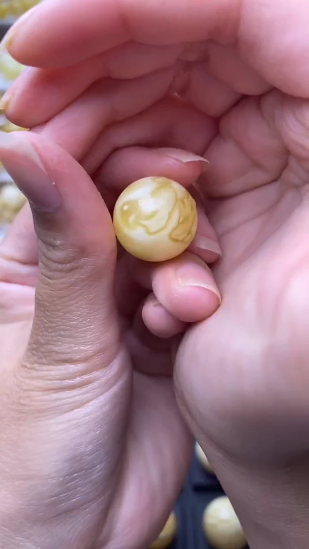 未镶嵌琥珀裸石蜜蜡.19