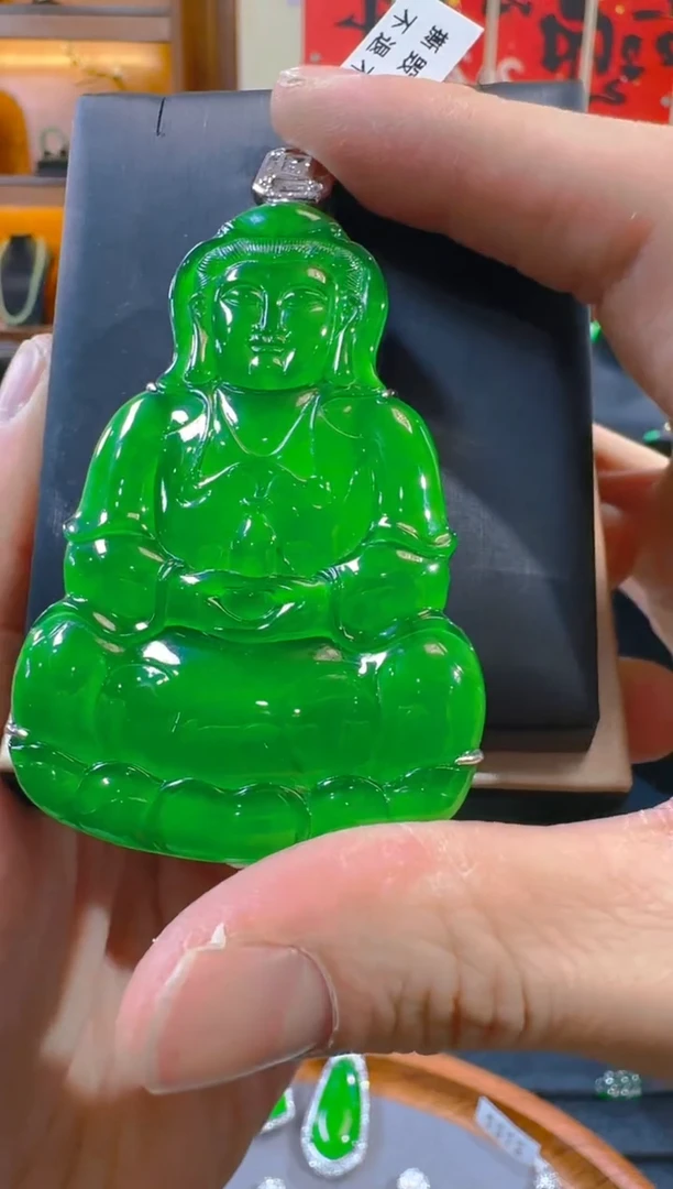 吊坠(赠链)银S925镶嵌翡翠天然A货翡翠