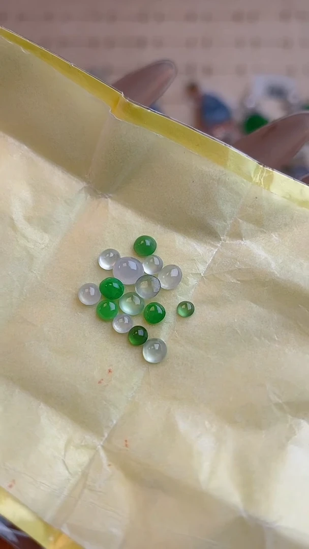 【闪购商品】翡翠耳饰未镶嵌天然A货翡翠215