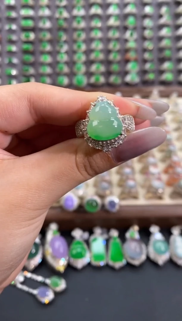 翡翠戒指未镶嵌天然缅甸A货翡翠未镶嵌 粉丝福利