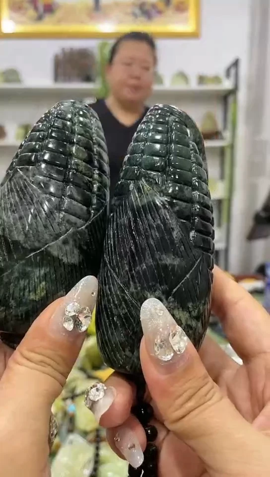 岫玉未镶嵌手把件  多样性发货发其中一件