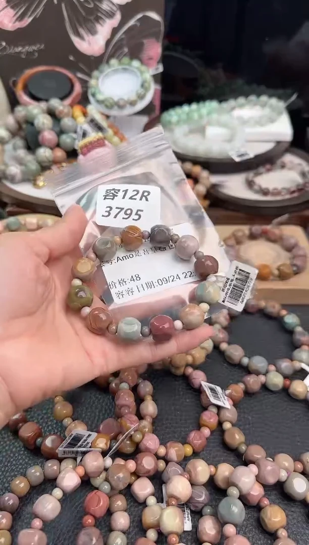 未镶嵌手链石英质玉A****?12R3795