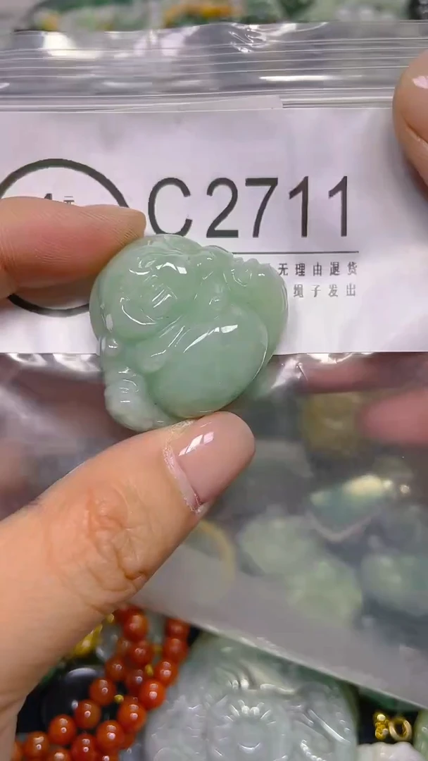 颈饰未镶嵌翡翠/ C /翡翠A货，一件也是批发价
