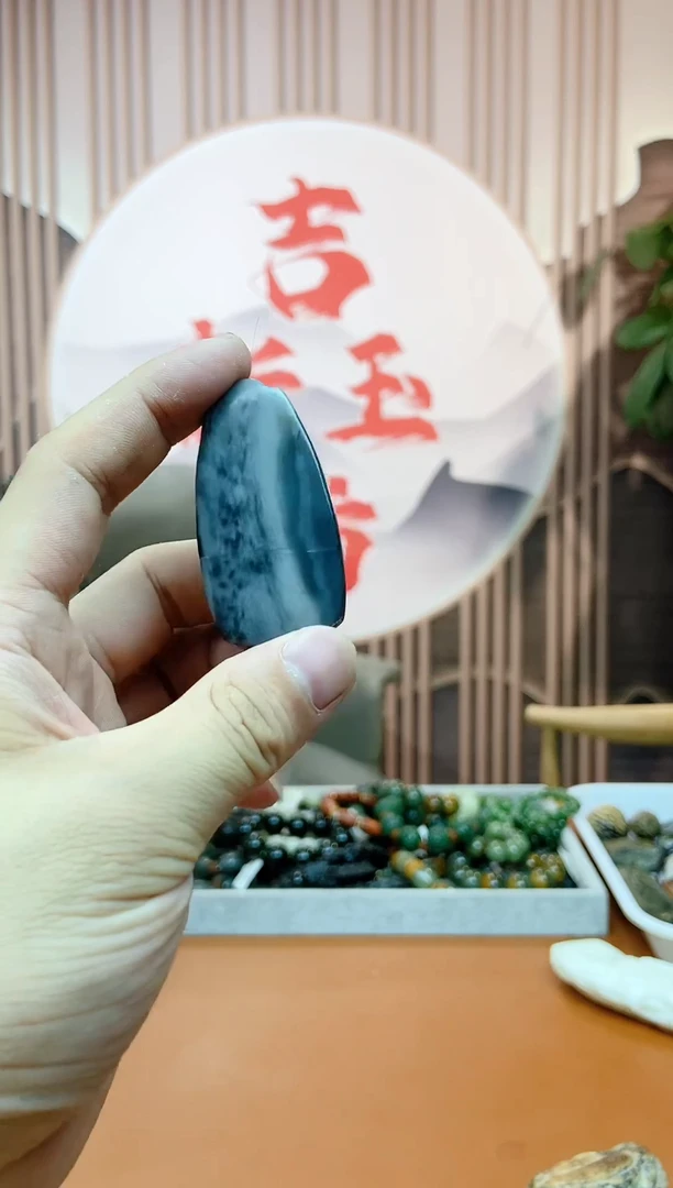 和田玉未镶嵌挂件多样性随机发一 有水线