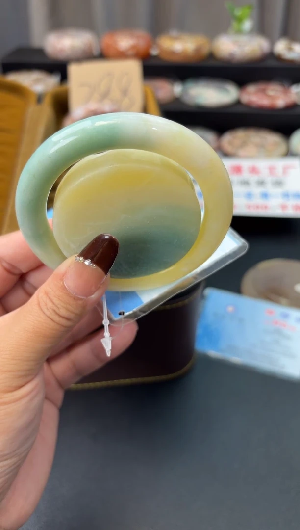 无非金属（56圈口）赠送镯心