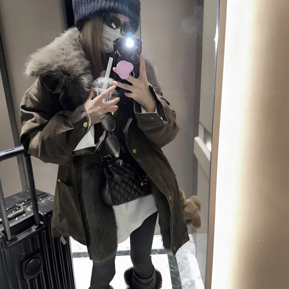 50白鸭绒气质毛领羽绒服2025连帽外套宽松冬季新款加厚保暖MU811