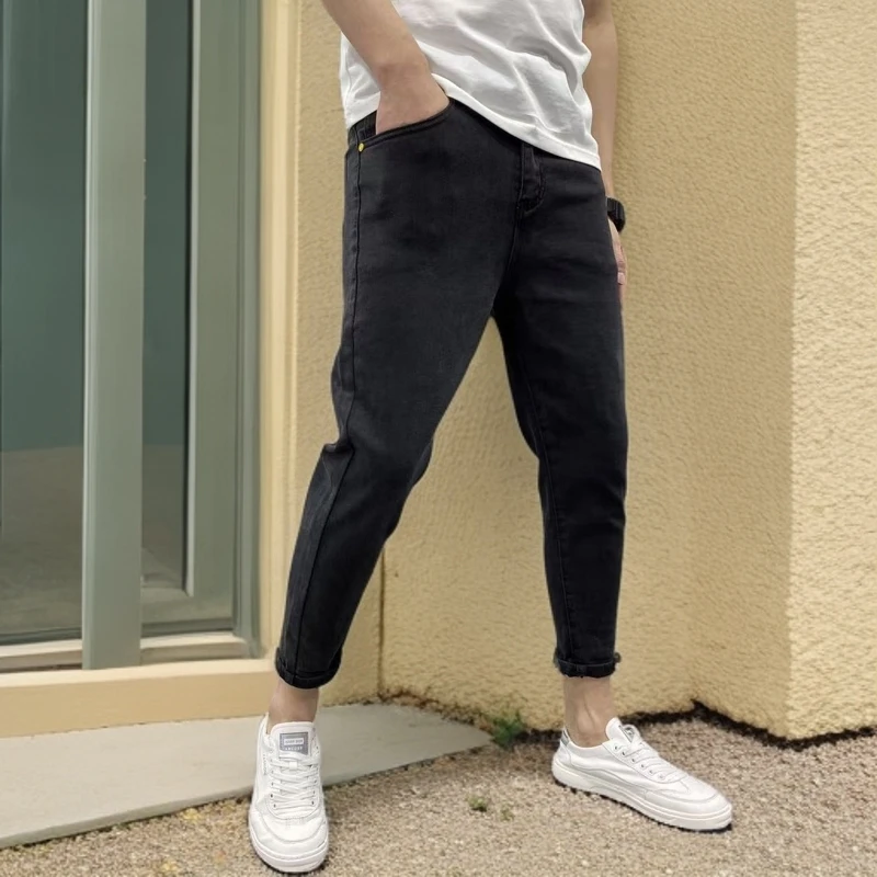 广州男士修身小脚秋冬款时尚百搭高弹力牛仔裤