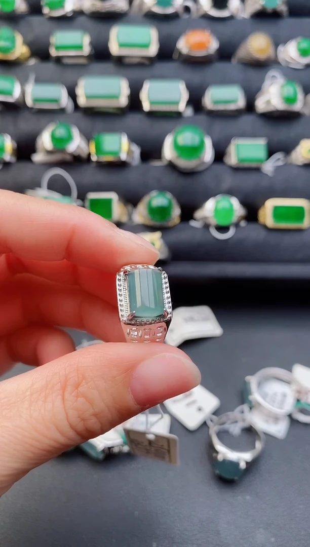 【闪购商品】翡翠戒指银S925镶嵌11111