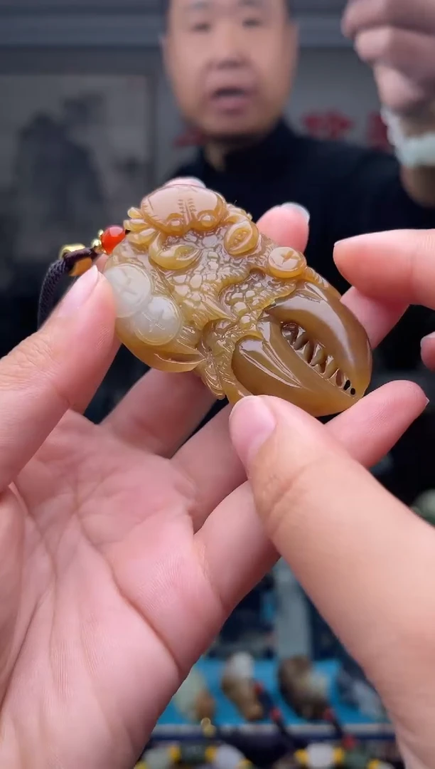 未镶嵌和田玉挂件1