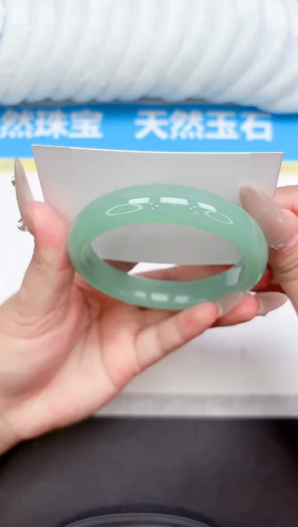 未镶嵌手镯石英质玉162-63