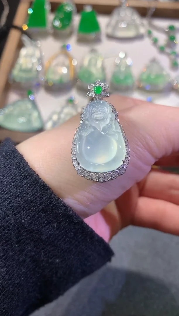 【闪购商品】翡翠吊坠(不含链)18K金镶嵌61-米爷