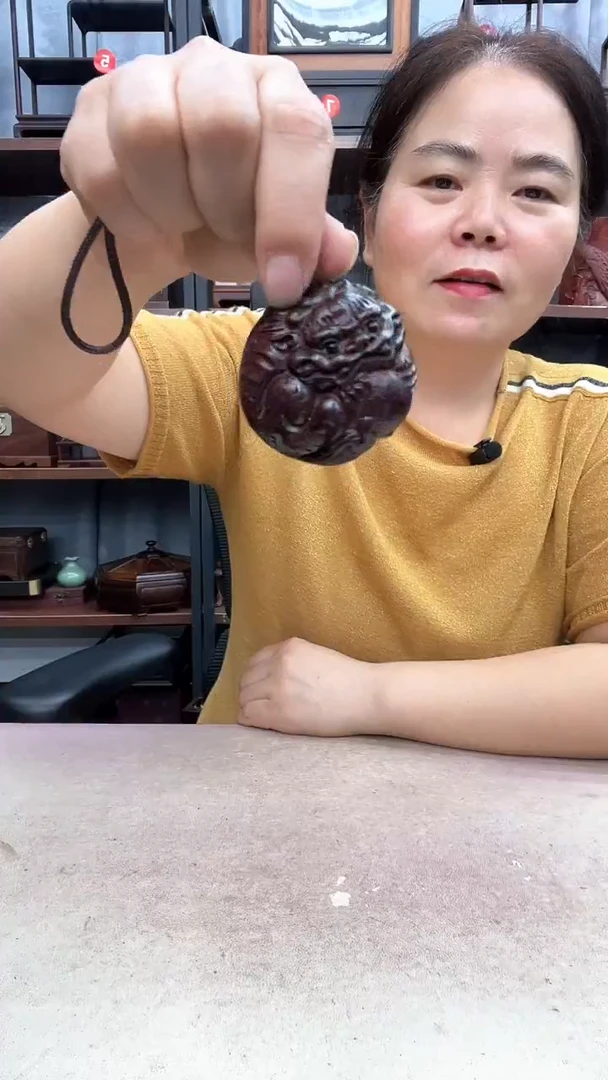 鸡翅木类端景台小李子红木工艺品