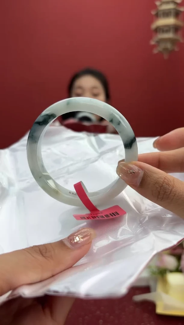 【闪购商品】翡翠手镯未镶嵌10手镯