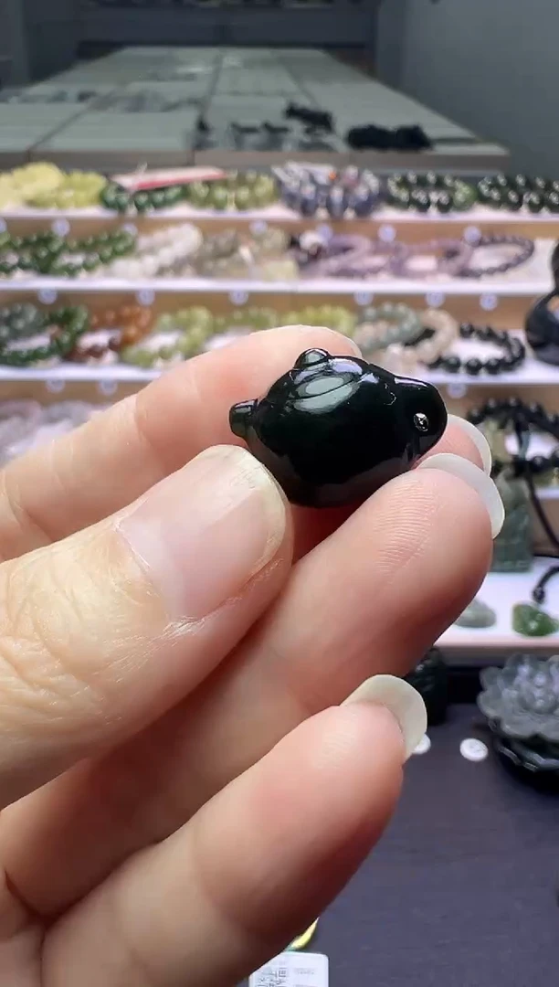 颈饰未镶嵌和田玉243号链接