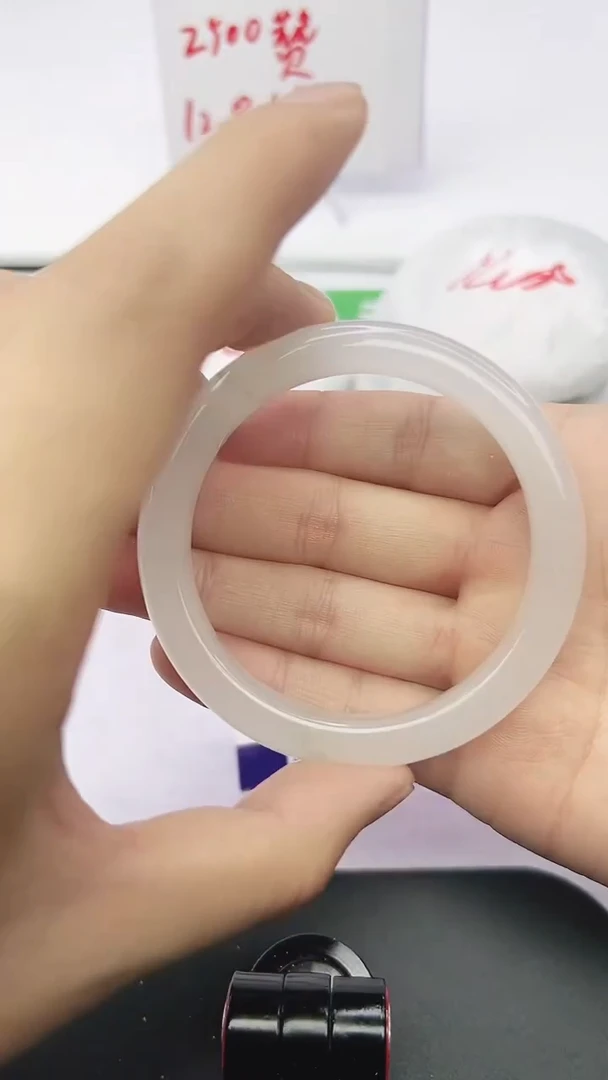 未镶嵌手镯石英质玉164-58/59