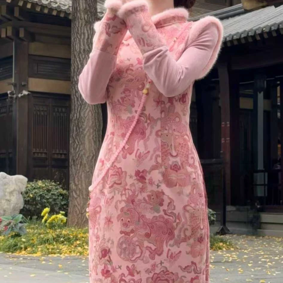 新中式国风粉色旗袍冬日常绝美掐腰连衣裙加绒加厚款裙子
