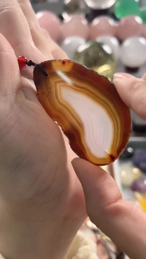 未镶嵌玛瑙/玉髓珠宝奇石M608