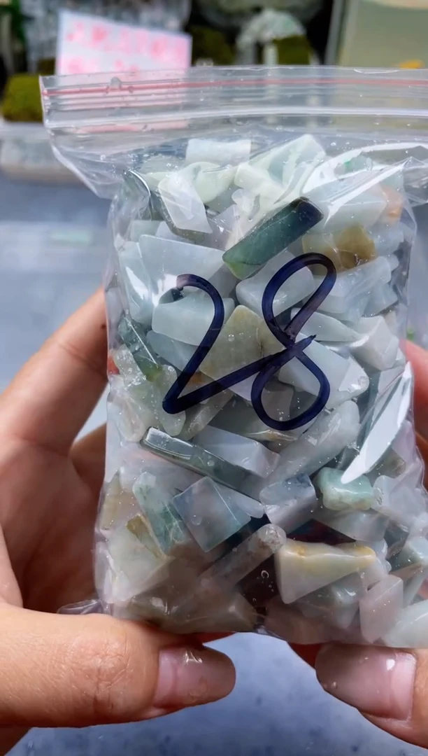 翡翠散珠天然翡翠小号500克28