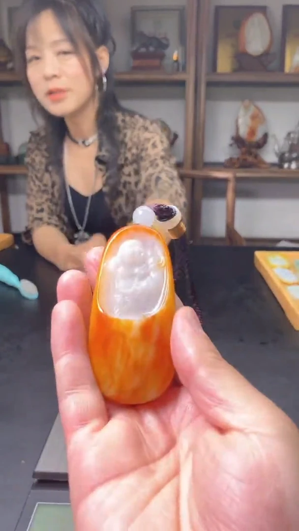 和田玉未镶嵌挂件新疆和田玉佛