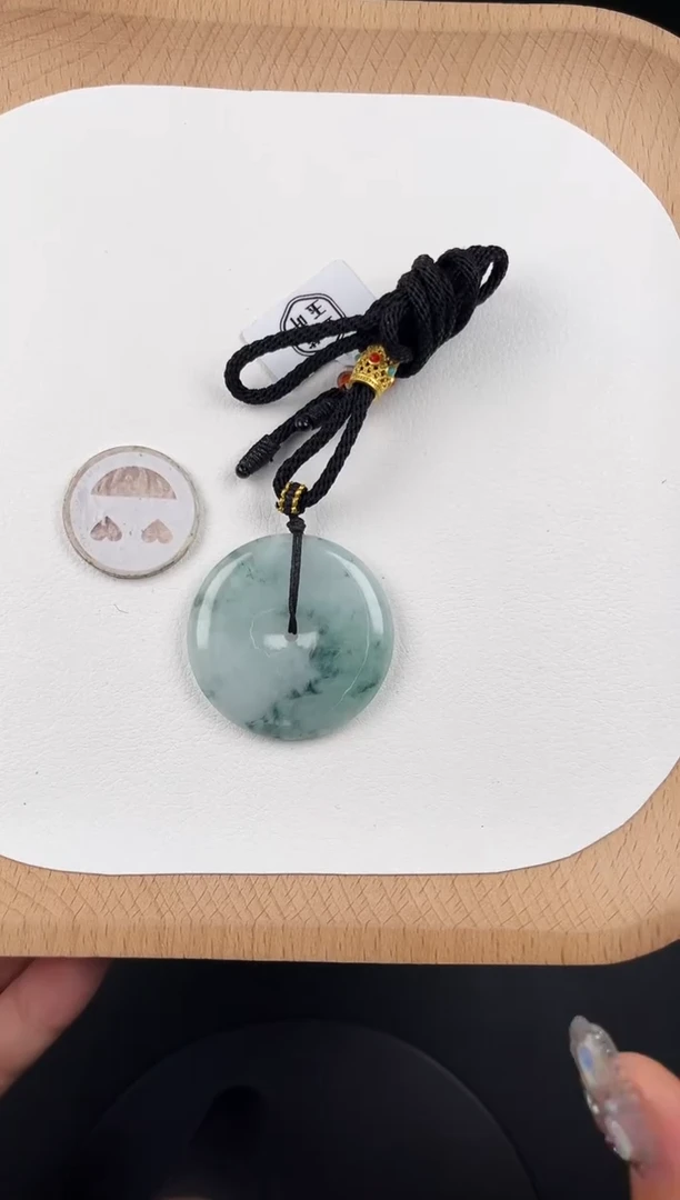颈饰未镶嵌翡翠孤品-23