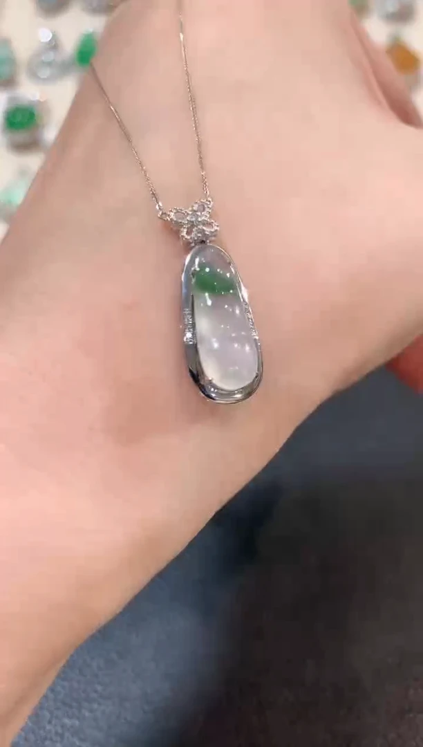 翡翠18K金镶嵌套链n11