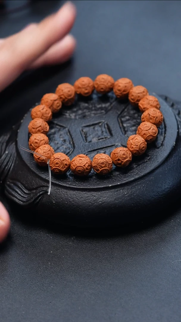 【闪购商品】橄榄核手串/手链龙纹桃核