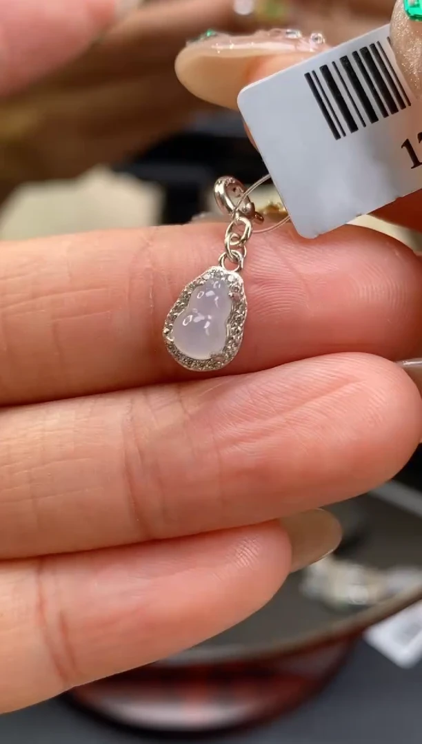 颈饰银S925镶嵌翡翠净货17574