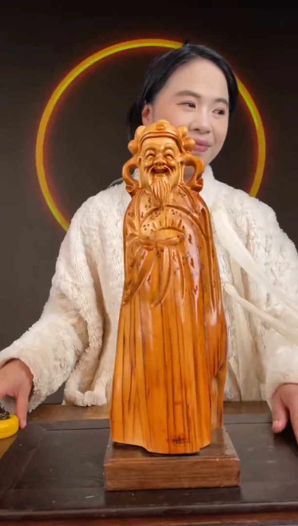 柏木（崖柏）手工摆件,先抢先得! 编号:143