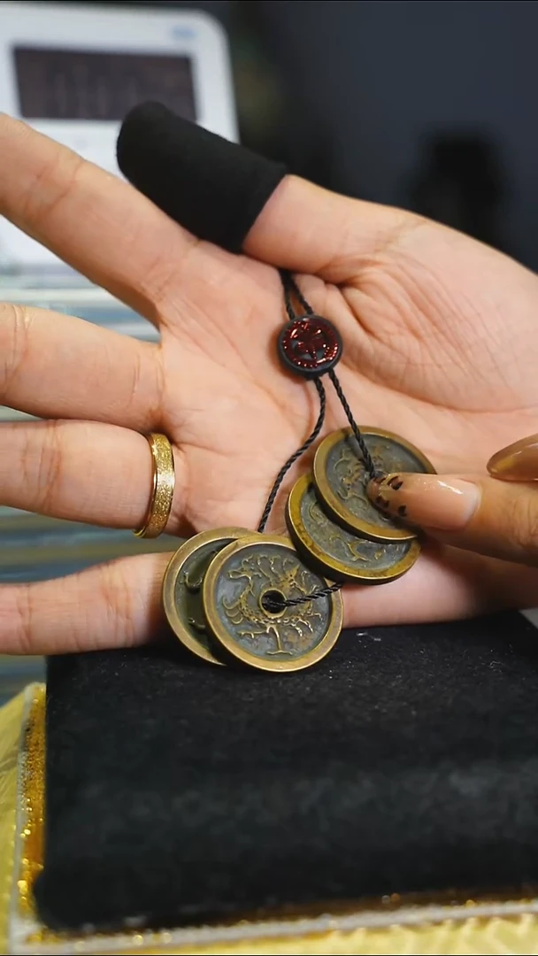 铜浙****任花钱-----8763