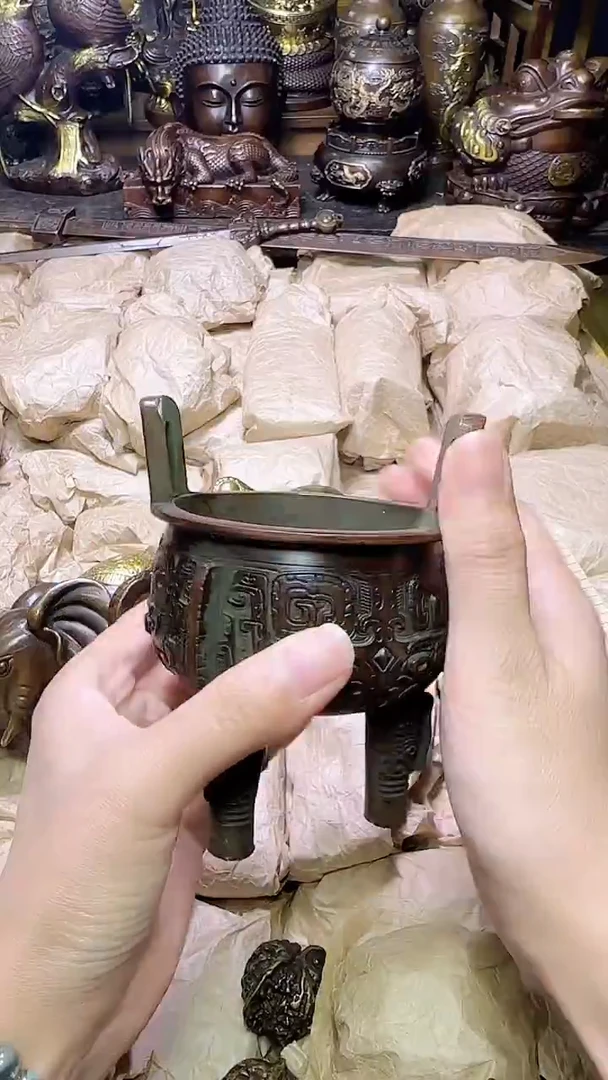 铜器摆件铜器摆件