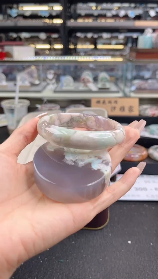 石英质玉手镯未镶嵌63圈口（赠品镯心）s97441