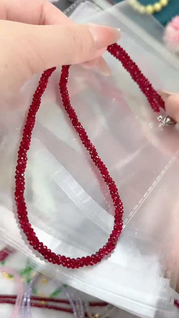 【闪购商品】红宝石颈饰银S925镶嵌麻花99