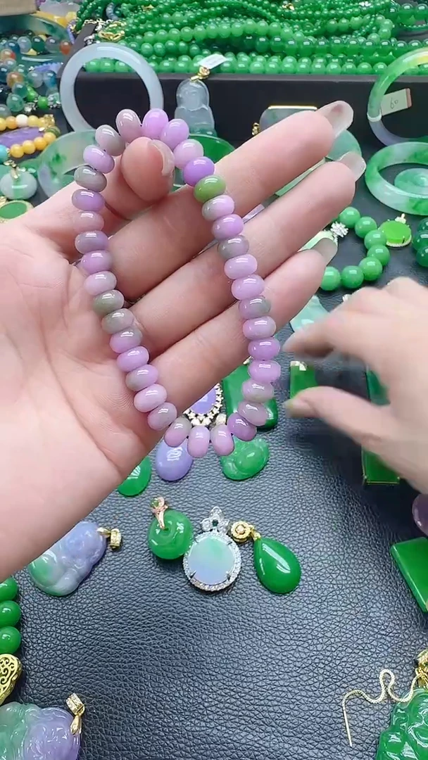 翡翠未镶嵌颈饰春彩盘珠手串