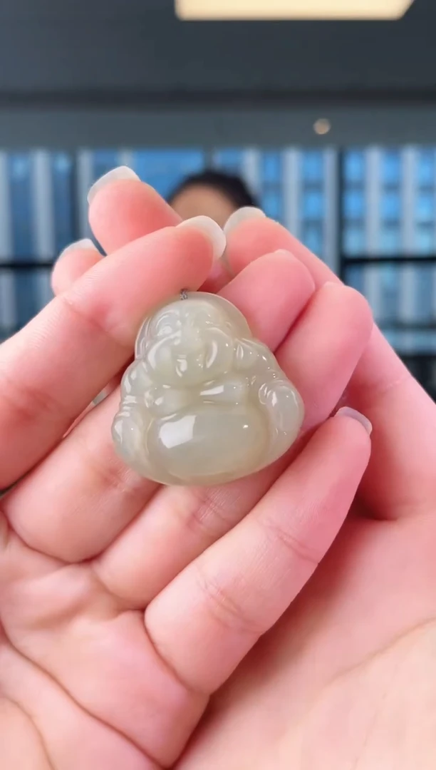 和田玉未镶嵌颈饰30佛公 多样性发其一