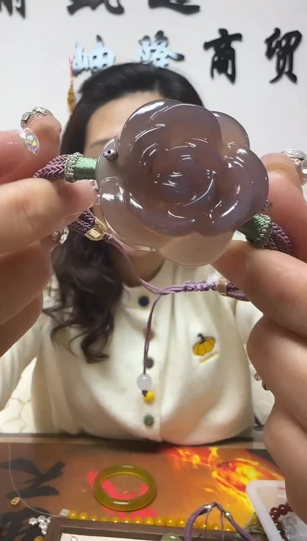 未镶嵌手牌玛瑙/玉髓柳**波深色