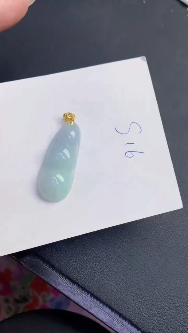 翡翠未镶嵌颈饰缅甸天然翡翠A货