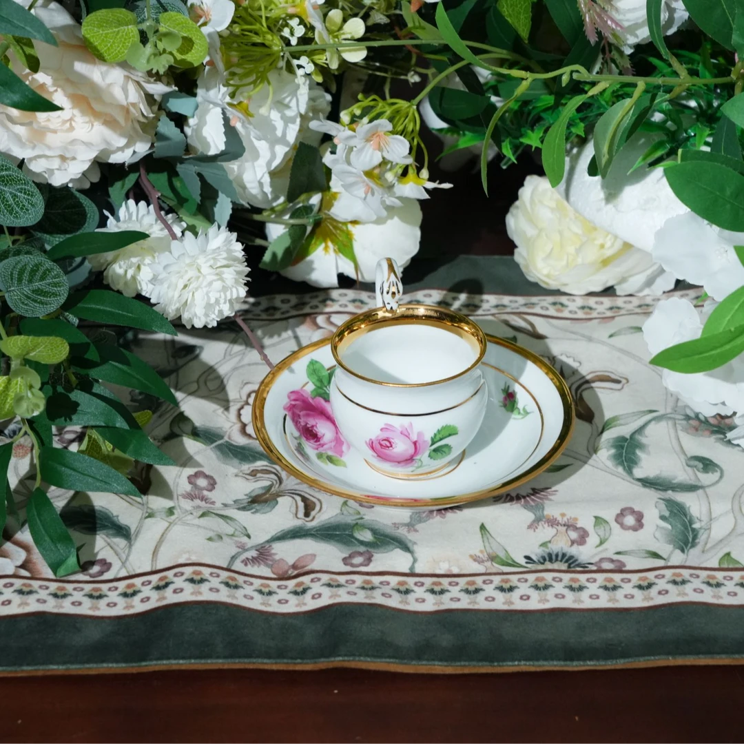 梅森红玫瑰天鹅颈咖啡杯一等品宽边重金一杯一碟