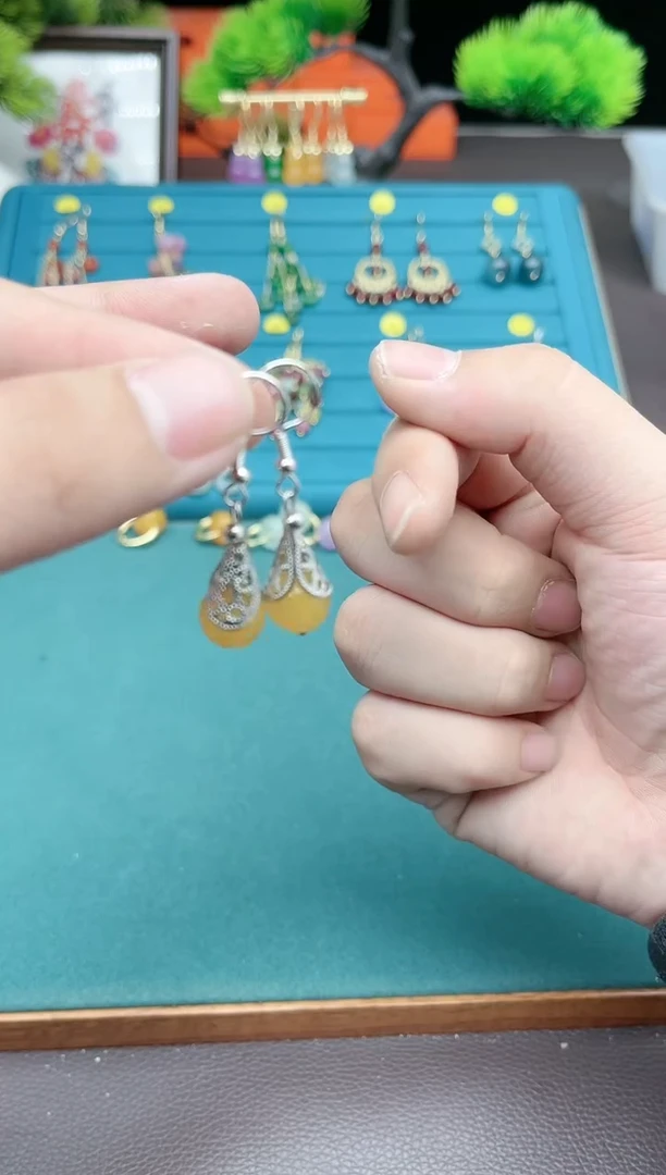 【闪购商品】玛瑙/玉髓耳钉银S925镶嵌723000